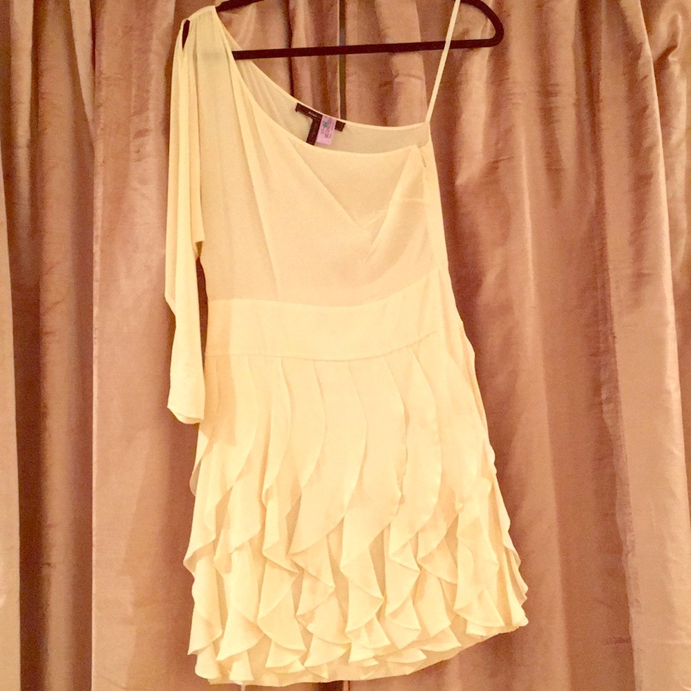 BCBG white Dress